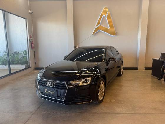 AUDI A4 2.0 TFSI ATTRACTION GASOLINA 4P S TRONIC
